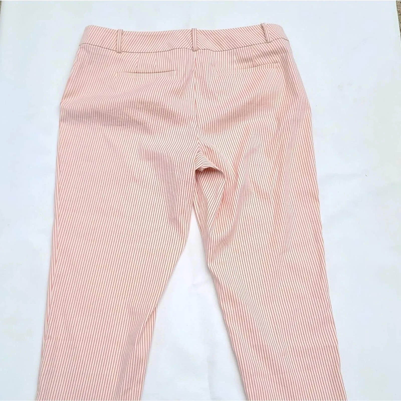 Ann Taylor Red and White Striped Cropped Pants