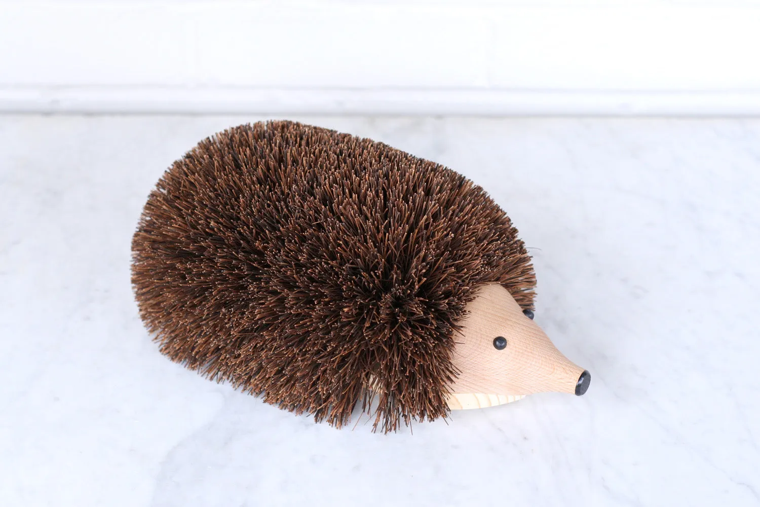Shoe Cleaning Hedgehog